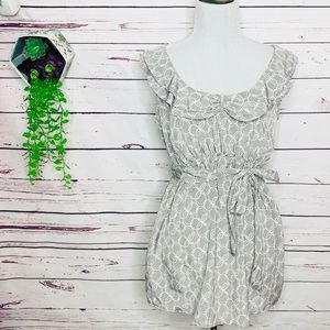 NWT Motherhood Maternity Gray & White Babydoll Top Size Small
